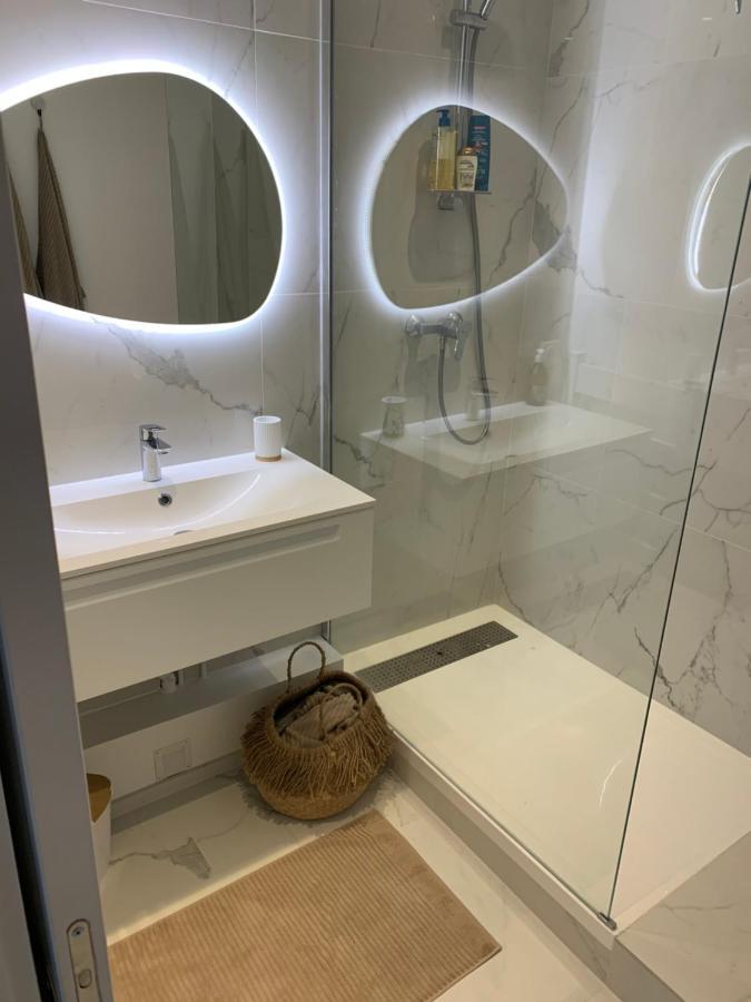 Appartement Spacieux En Plein Coeur De Rouen Bagian luar foto